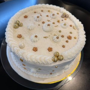 Vegan Vanilla Cake - 20cm (Gauteng Only)